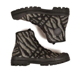 Pataugas AUTHENTIQUE M/TZ F4H KAKI 13 Pataugas AUTHENTIQUE M/TZ F4H KAKI -Boutique Pop Pataugas 628185 554 OG M TZ F4H KAKI 5WEB